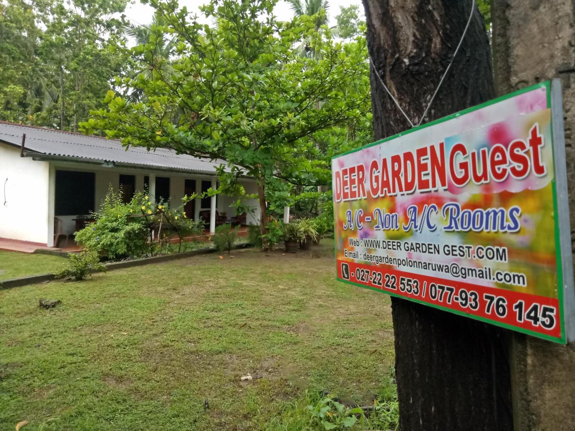 Deer Garden Guest Hotel Полонарува Екстериор снимка